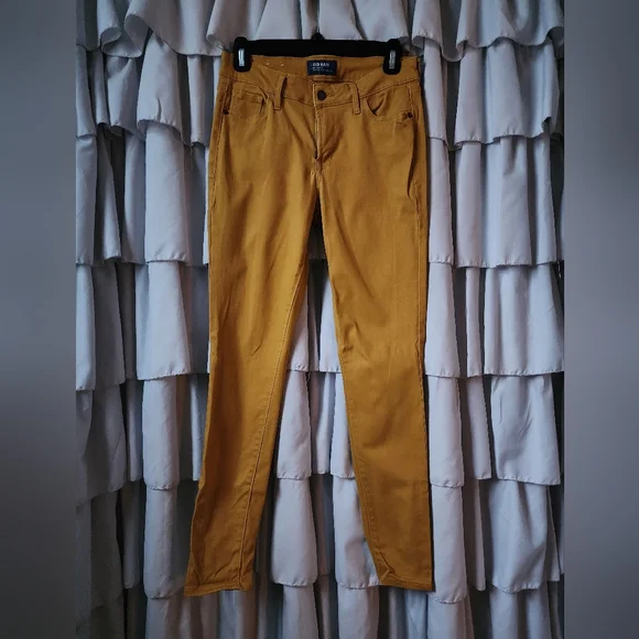Women's Old Navy Rockstar Mustard Color Rockstar Jean's Size 4 - Picture 2 of 4